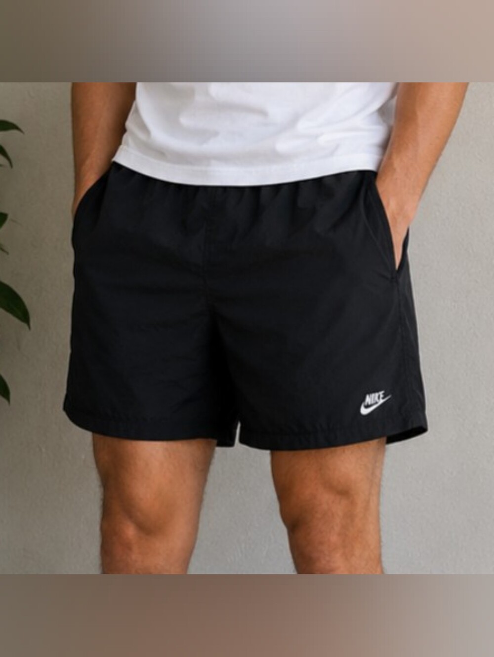 Nike Vintage Swim Trunks Men’s Medium Black Shorts Mesh Lined Swoosh Logo Beach
